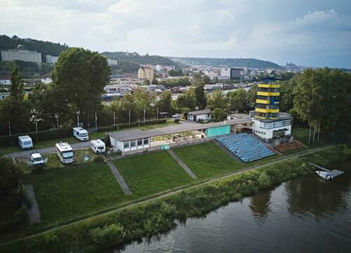 Posizione unica vicino al fiume